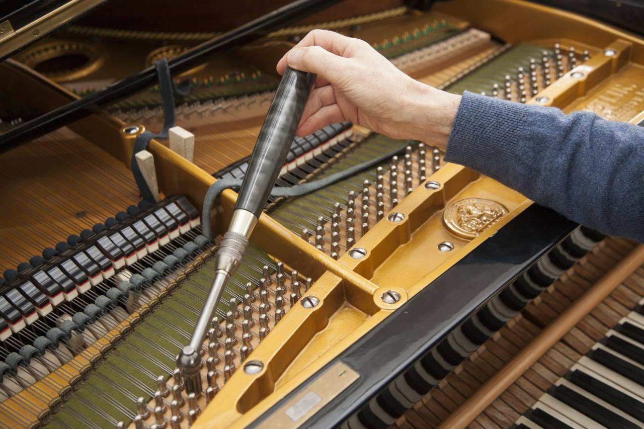 reparation accordage piano schonberg