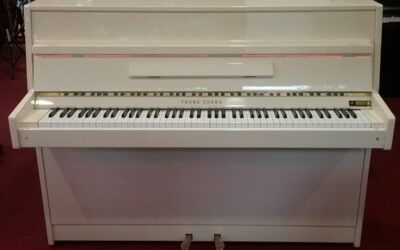 PIANO YOUNG CHANG EC-109 IVOIRE