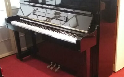 PIANO TOYO OCCASION R6